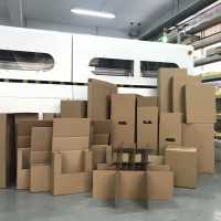 澳派全自動數(shù)控紙箱機(jī)--專業(yè)解決散單多、定制單多問題。